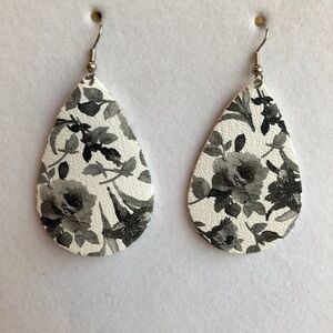 Leatherette Black & White Tear Drop Earrings